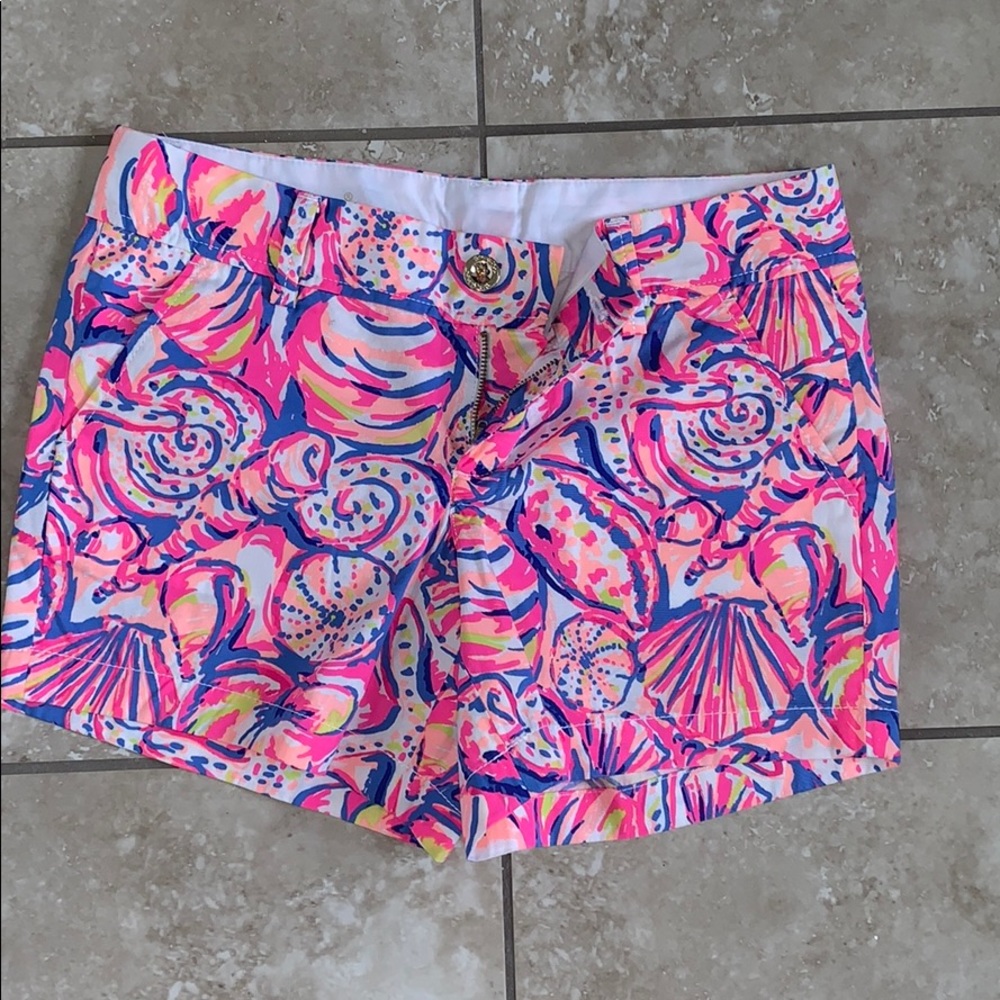 Lilly Pulitzer Callahan shorts size 2